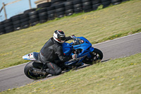 anglesey-no-limits-trackday;anglesey-photographs;anglesey-trackday-photographs;enduro-digital-images;event-digital-images;eventdigitalimages;no-limits-trackdays;peter-wileman-photography;racing-digital-images;trac-mon;trackday-digital-images;trackday-photos;ty-croes